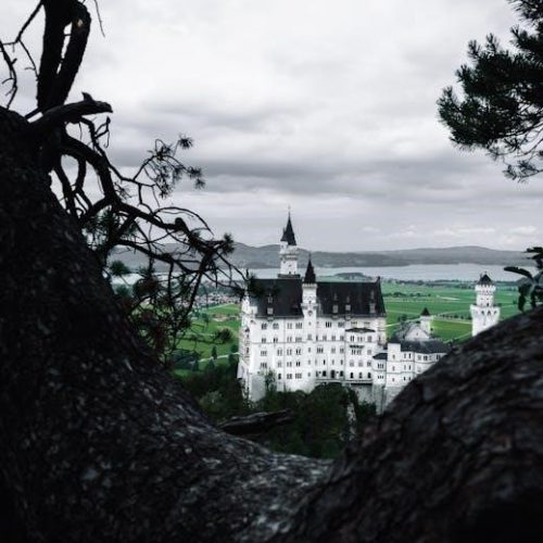 ludwig von mises six lessons pdf